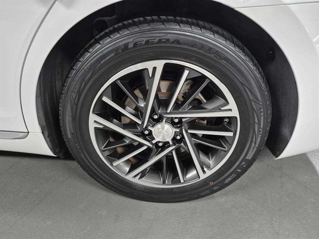 Hyundai Grandeur — photo 05