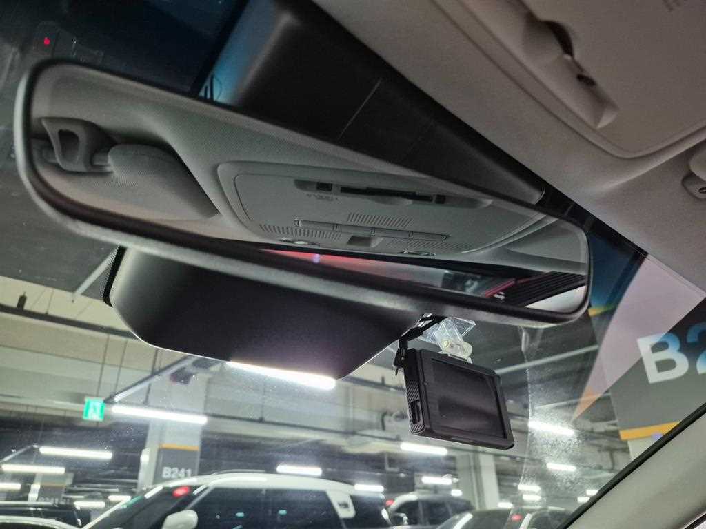 Hyundai Grandeur — photo 17