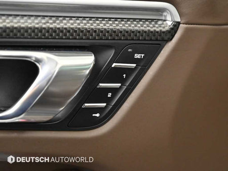 Porsche Macan — photo 17