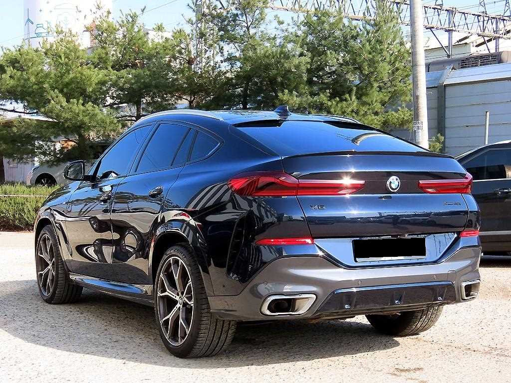 BMW X6 — photo 03