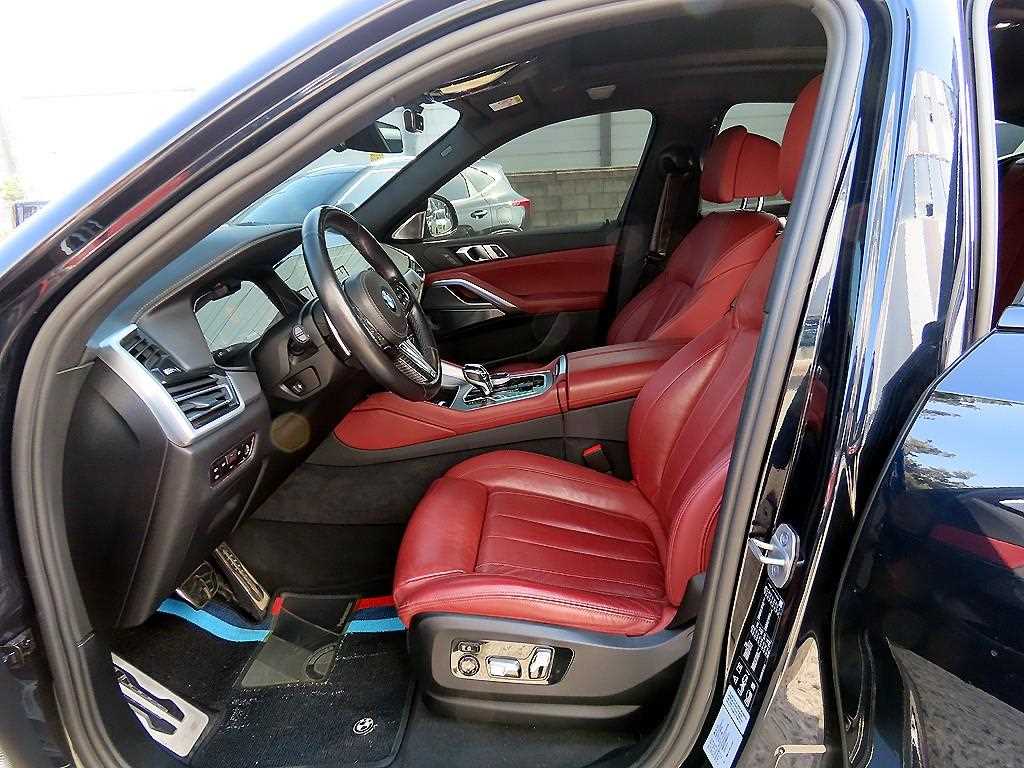BMW X6 — photo 05