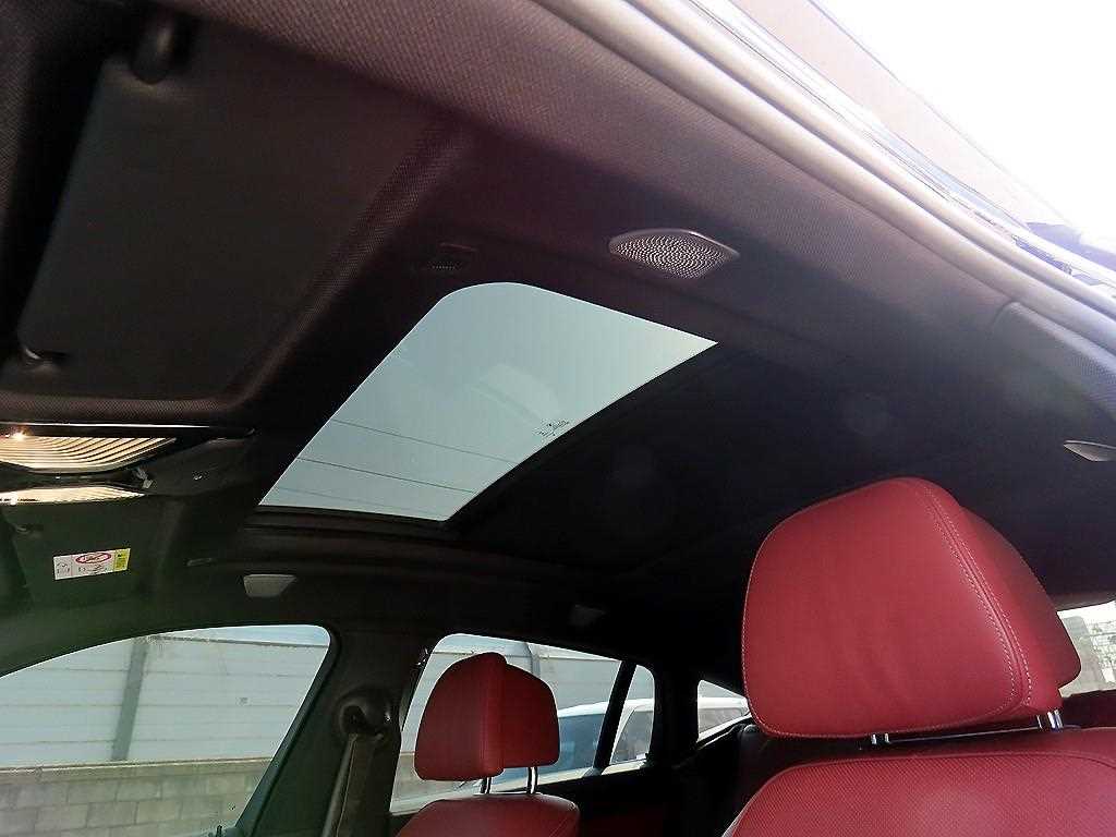 BMW X6 — photo 16