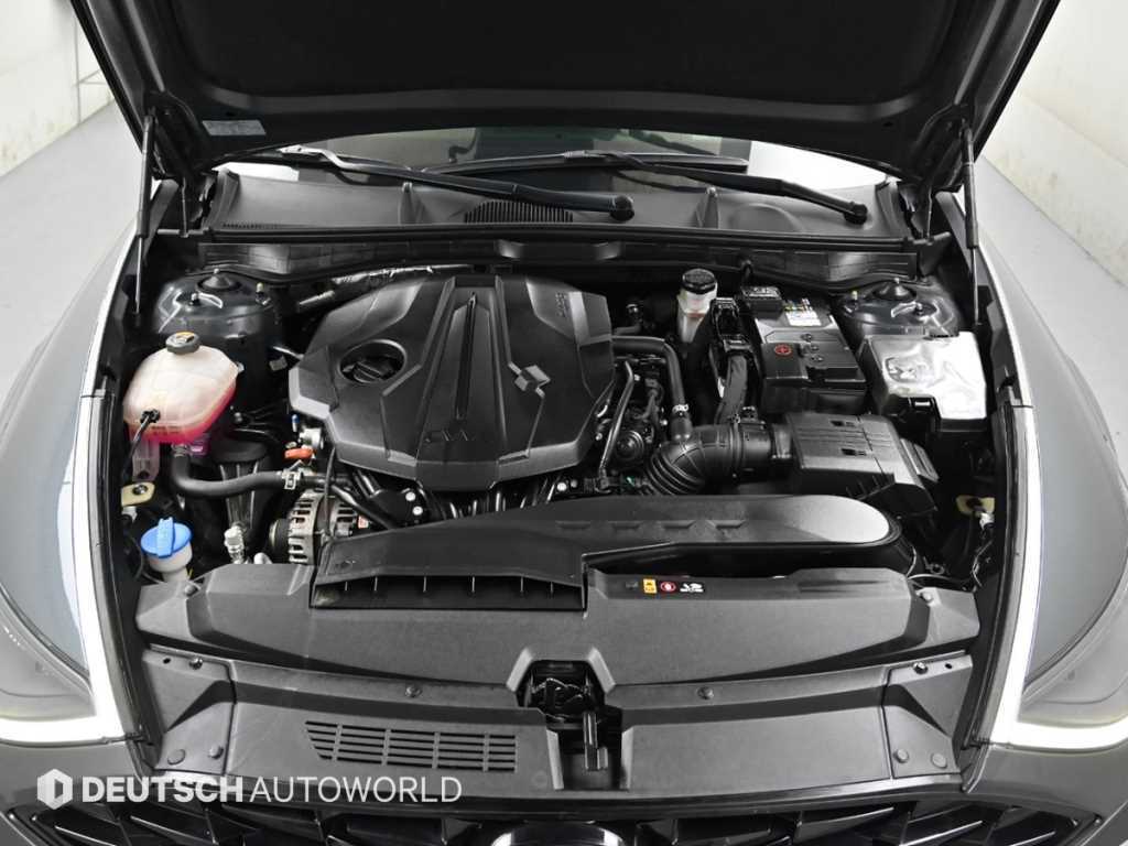 Hyundai Sonata — photo 06