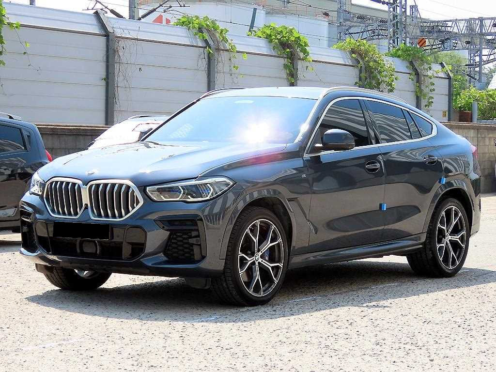 BMW X6 — photo 02