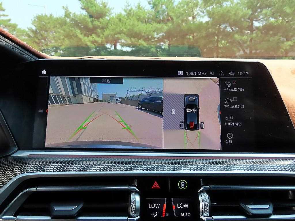 BMW X6 — photo 14