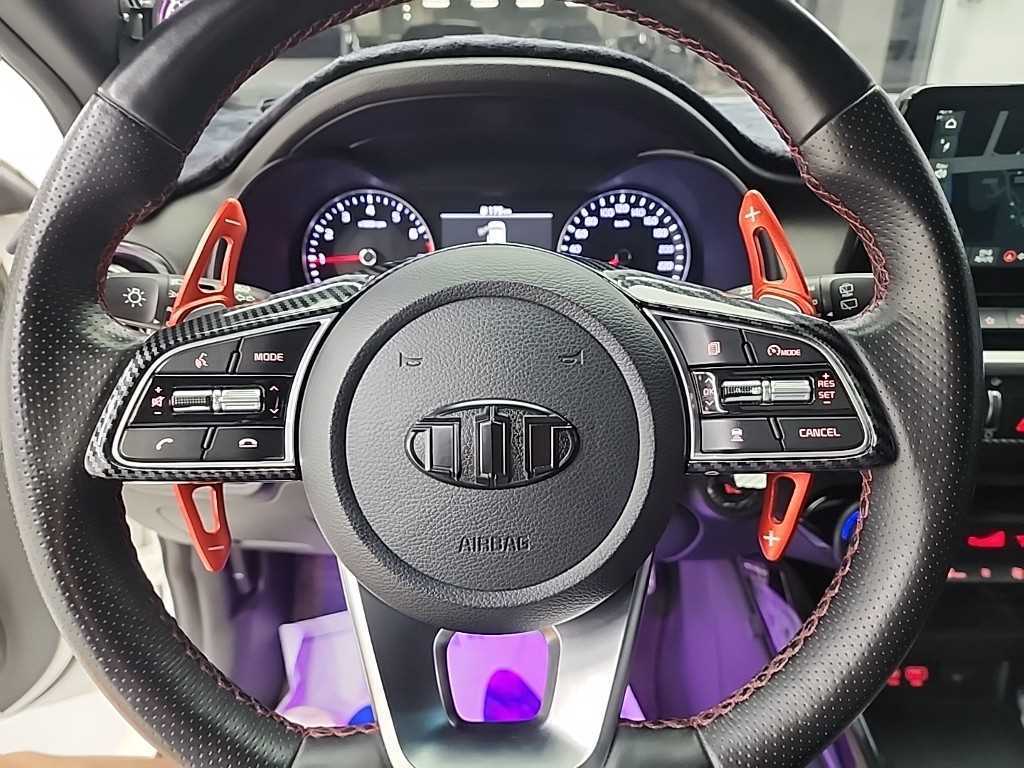 Kia K3 — photo 09