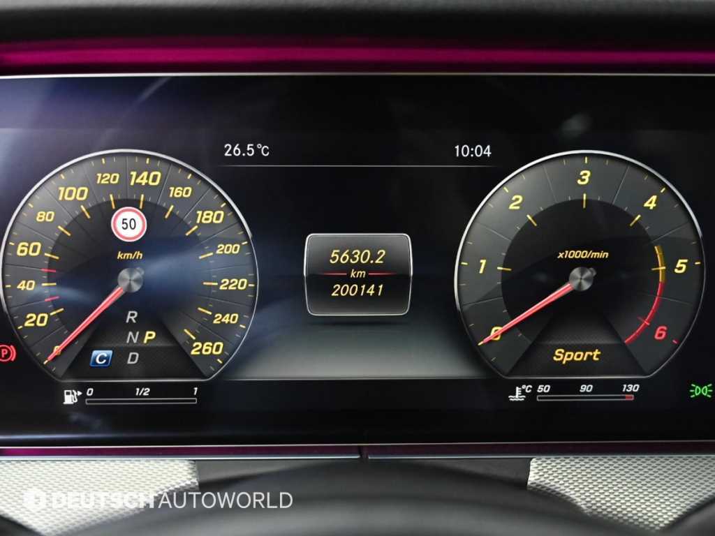Mercedes-Benz E-Class — photo 08