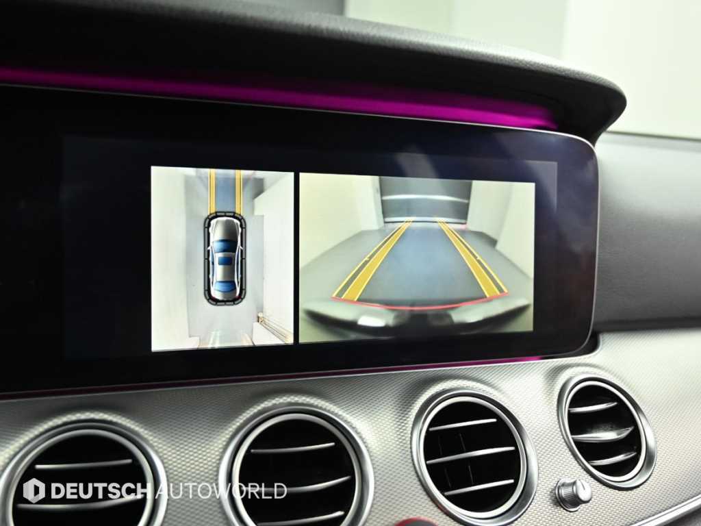 Mercedes-Benz E-Class — photo 15