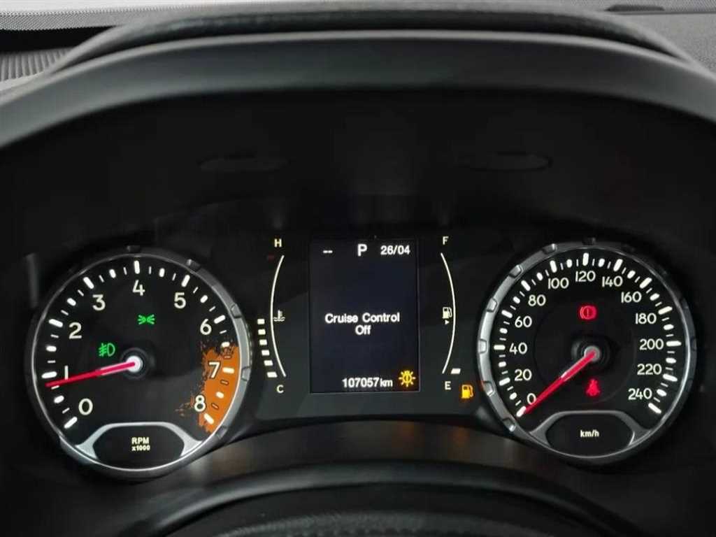 Jeep Renegade — photo 08
