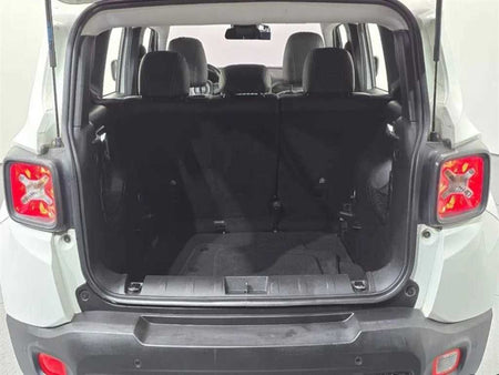 Jeep Renegade — photo 19