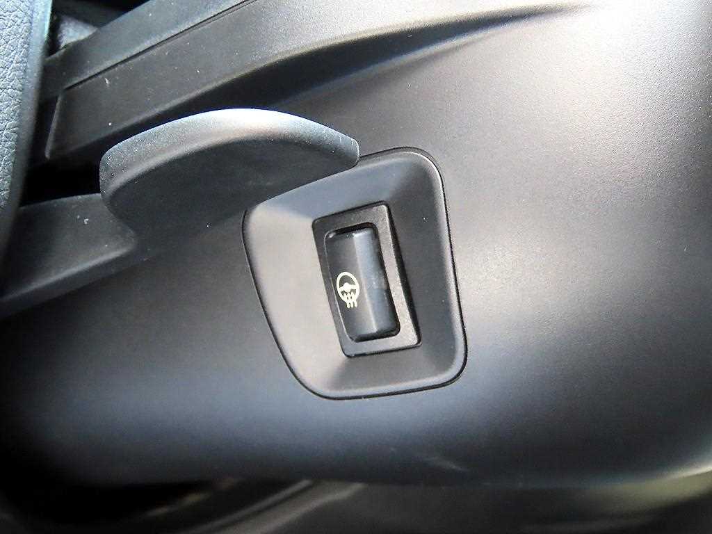 BMW 4-Series — photo 13