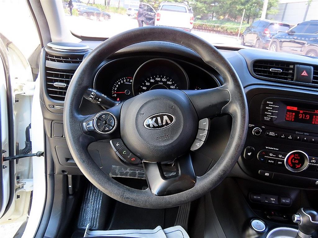 Kia Soul — photo 08