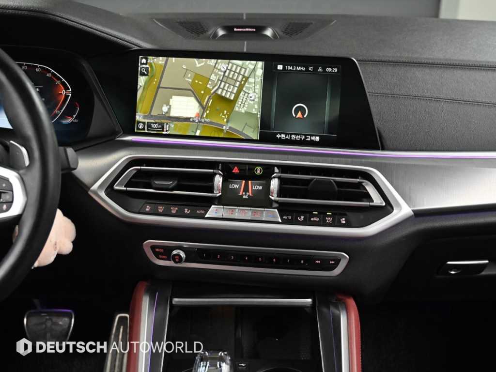 BMW X6 — photo 14