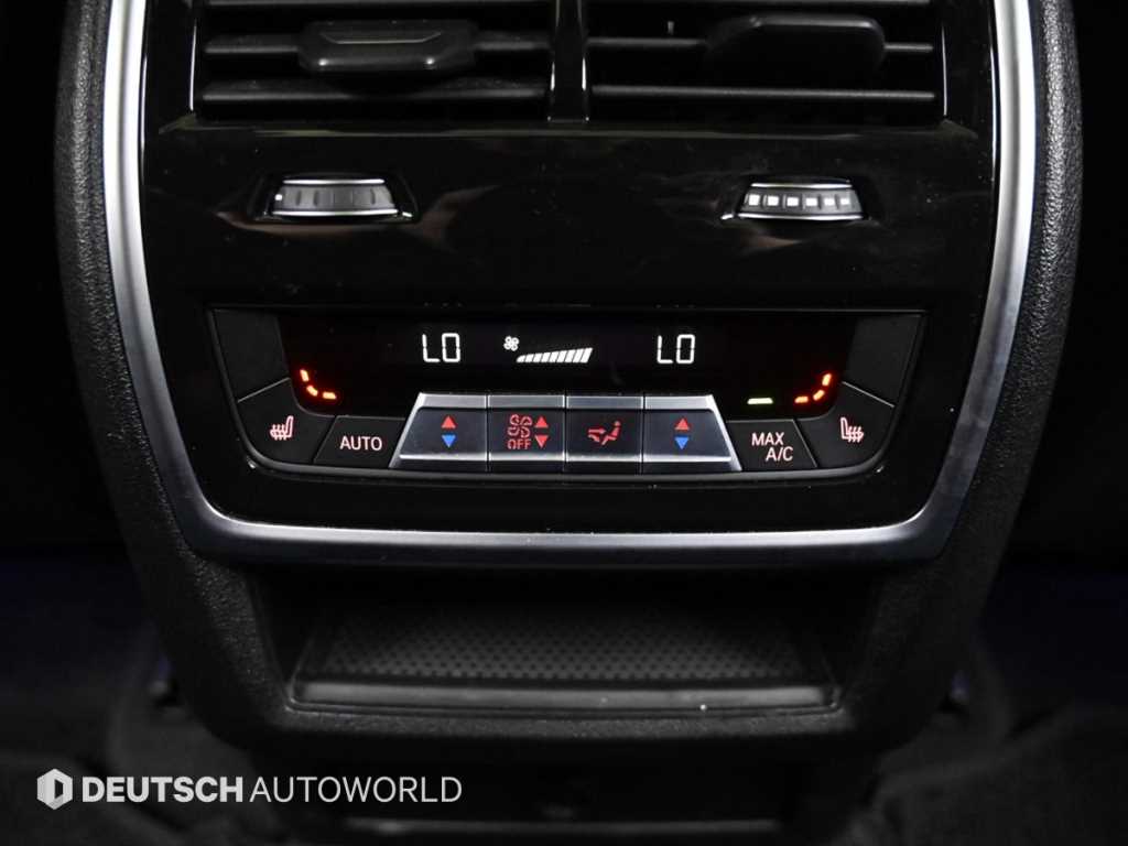 BMW X6 — photo 16