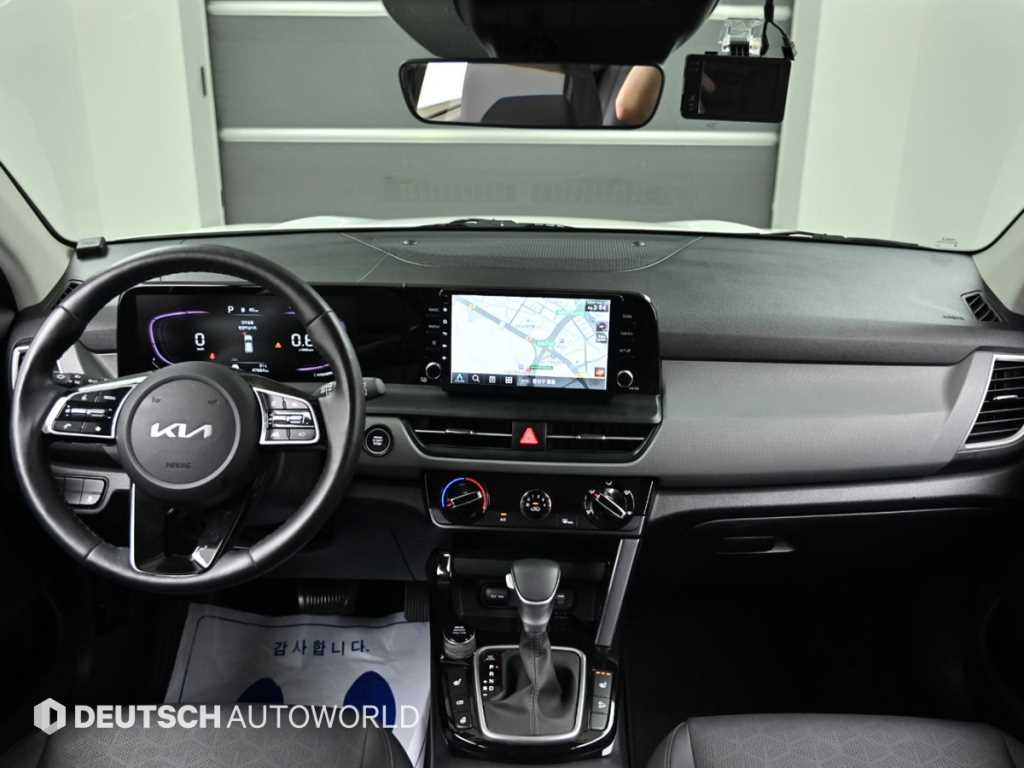 Kia Seltos — photo 07