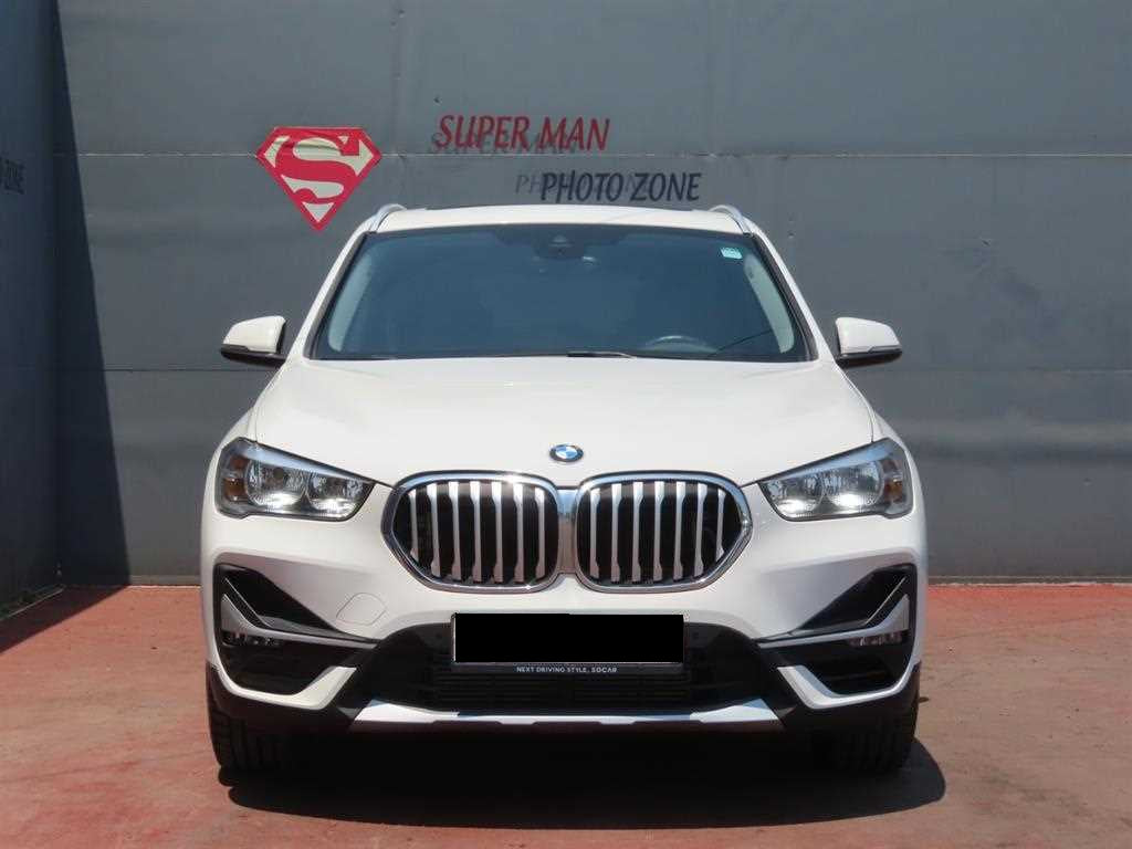 BMW X1 — photo 02
