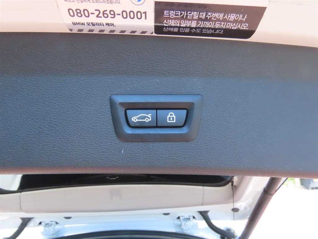 BMW X1 — photo 06