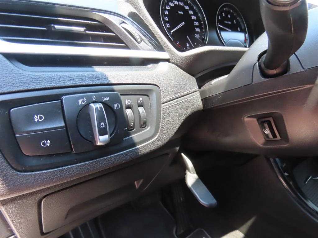 BMW X1 — photo 14