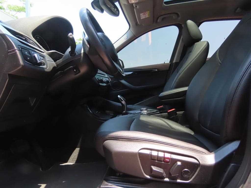 BMW X1 — photo 16