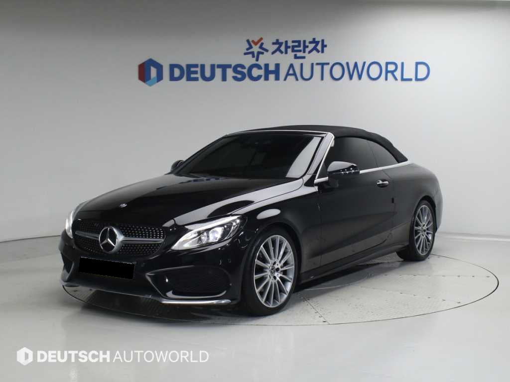 Mercedes-Benz C-Class — photo 20