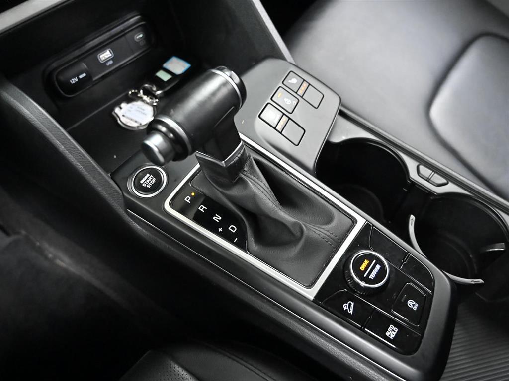 Kia Sportage — photo 08