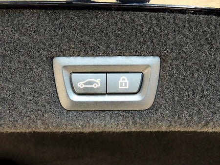 BMW 7-Series — photo 15