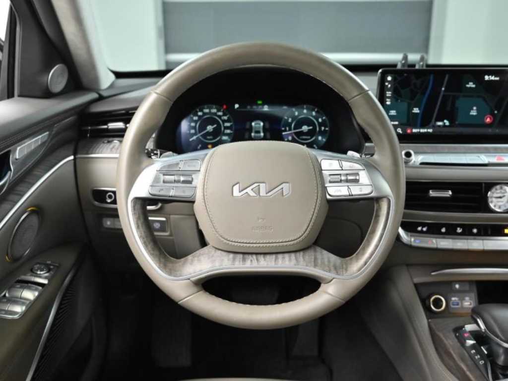 Kia K9 — photo 13