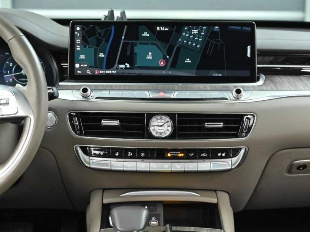 Kia K9 — photo 14