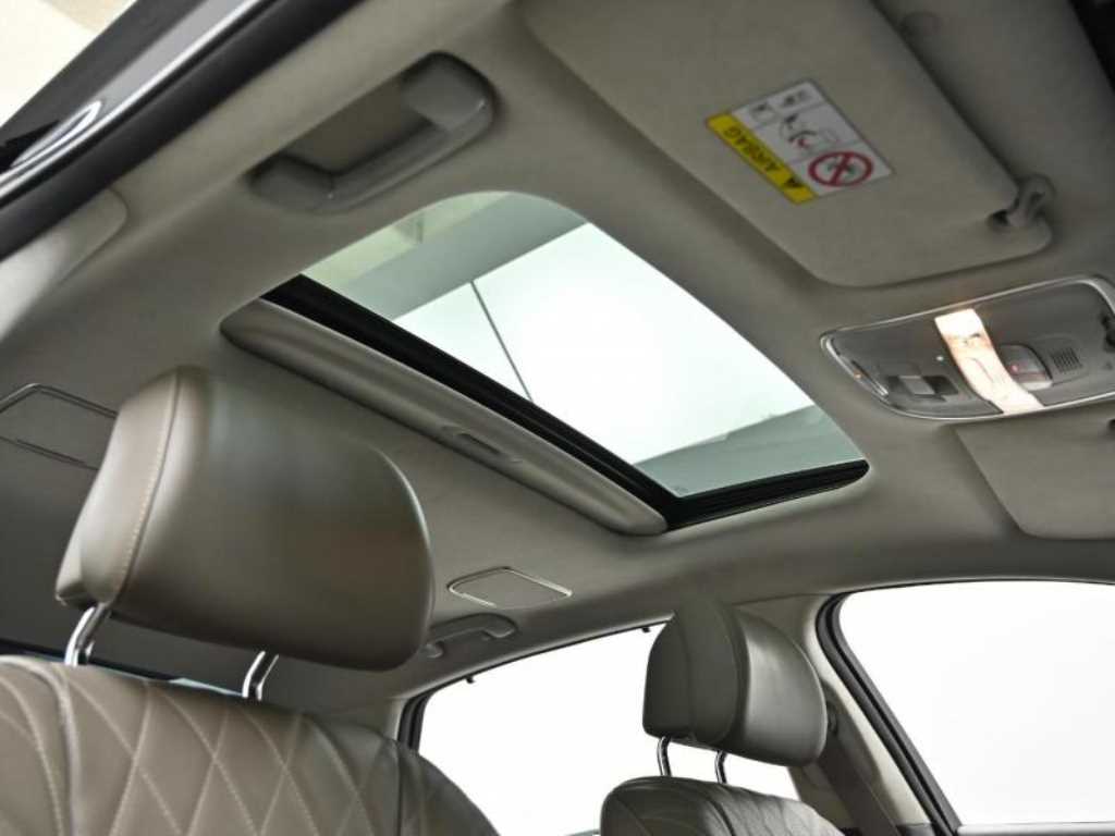 Kia K9 — photo 19