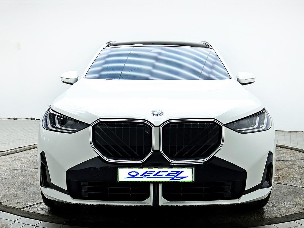 BMW X3 — photo 01