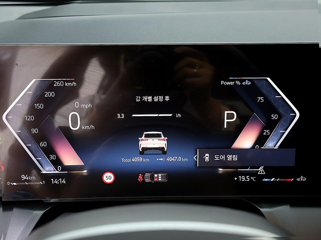 BMW X3 — photo 06