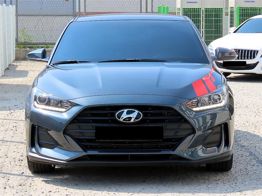 Hyundai Veloster — photo 01