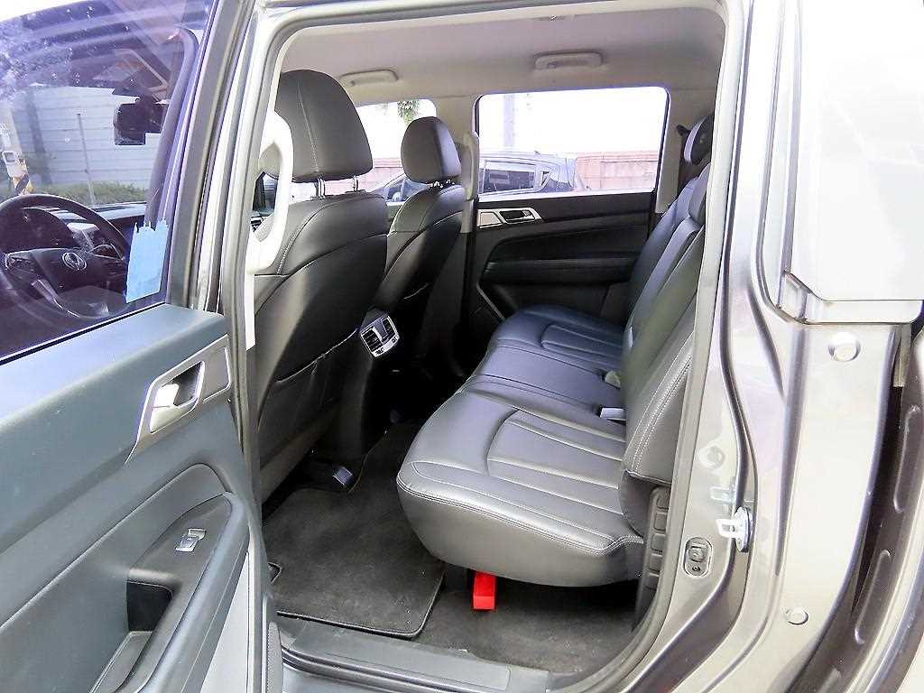 KGM Rexton Sports — photo 06