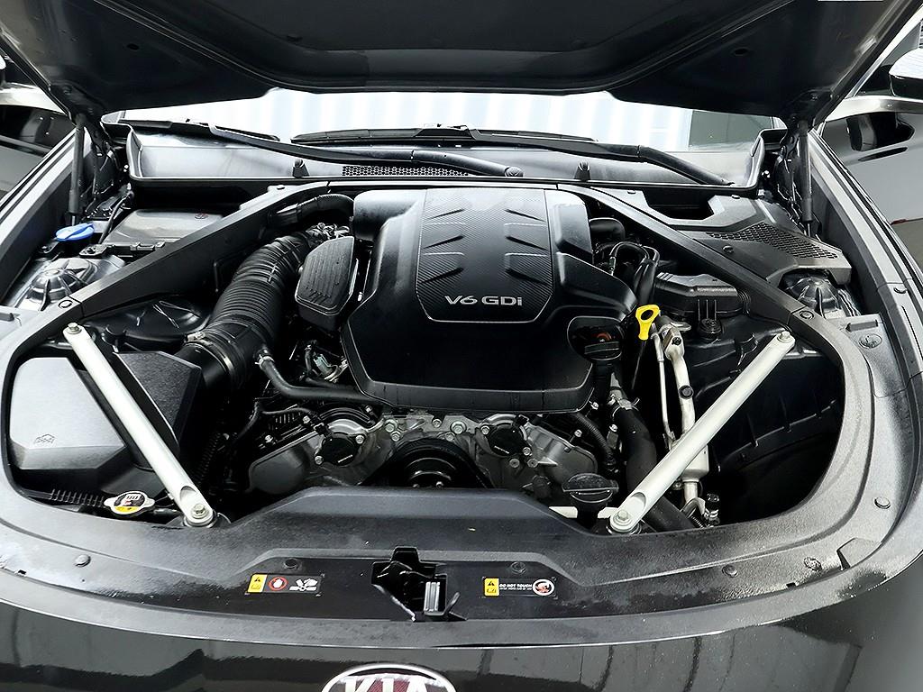 Kia K9 — photo 08
