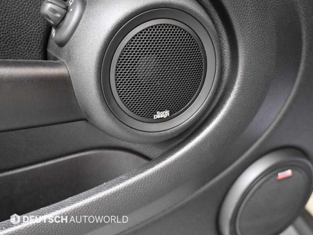 Mini Cooper — photo 16