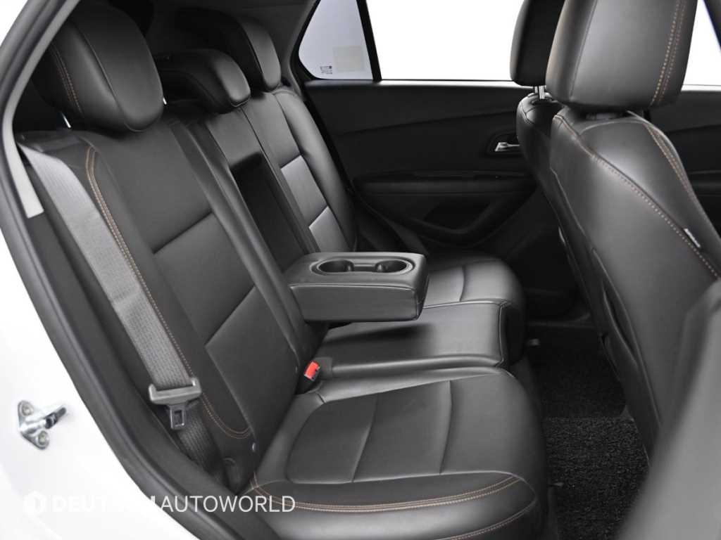 CHEVROLET Trax — photo 12