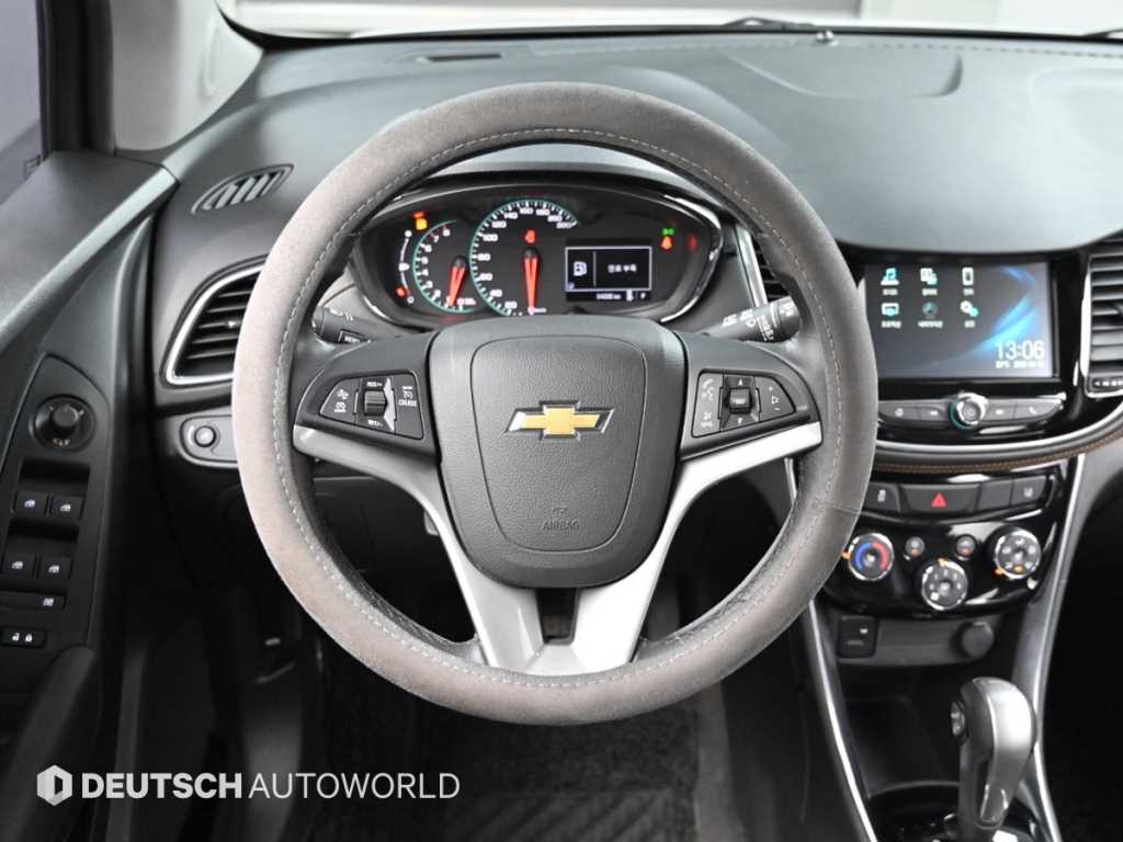 CHEVROLET Trax — photo 13