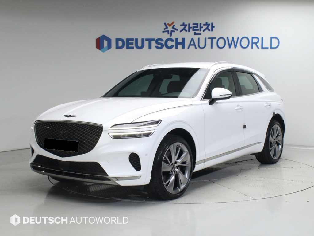 Genesis GV70 — photo 01