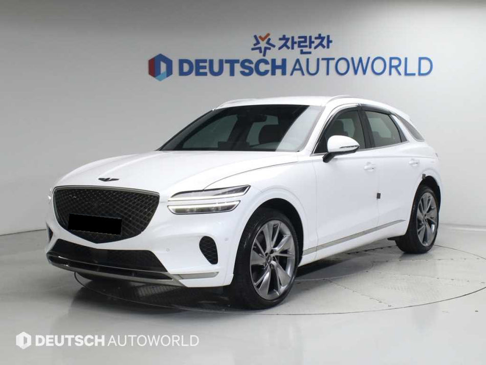 Genesis GV70 — photo 01