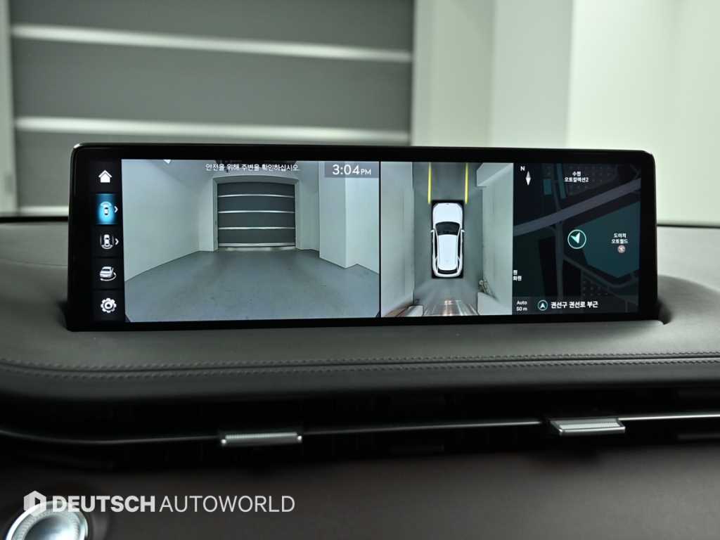 Genesis GV70 — photo 15