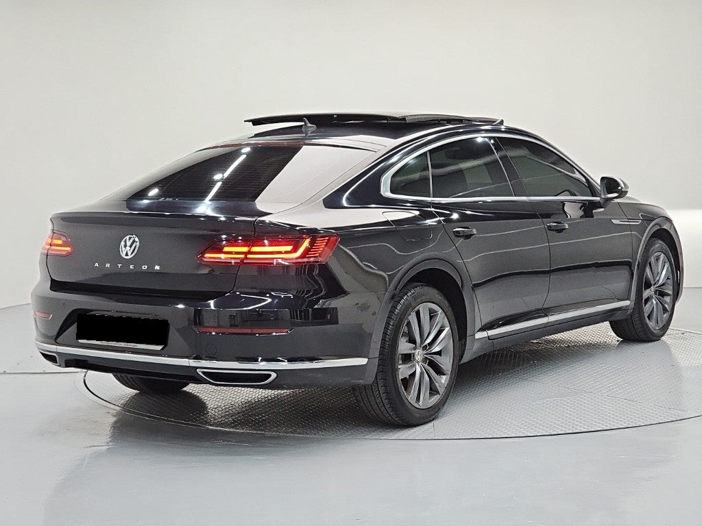 Volkswagen Arteon — photo 04