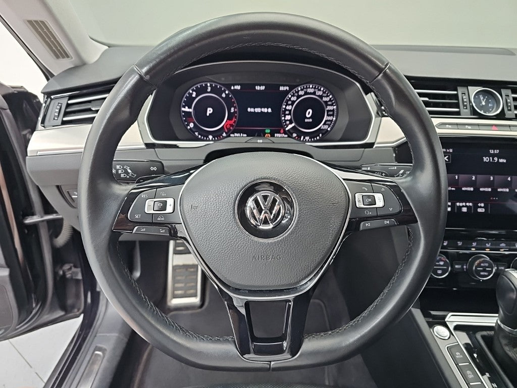 Volkswagen Arteon — photo 09