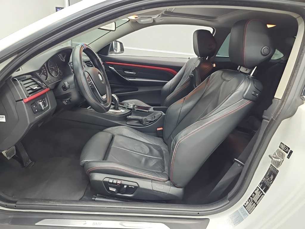 BMW 4-Series — photo 11