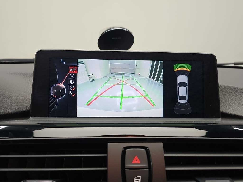 BMW 4-Series — photo 15