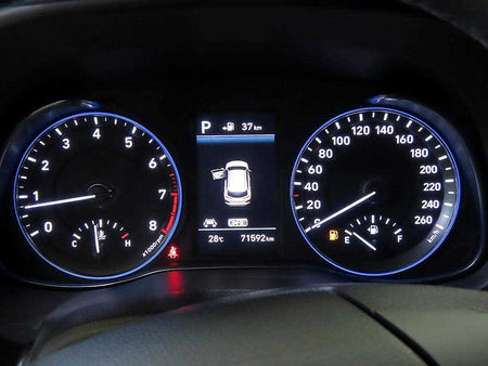 Hyundai Kona — photo 09