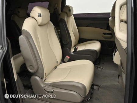 Kia Carnival — photo 12
