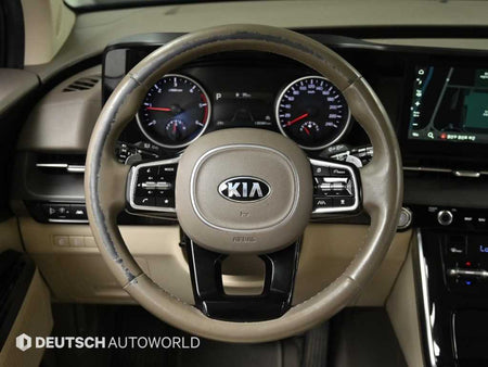Kia Carnival — photo 13