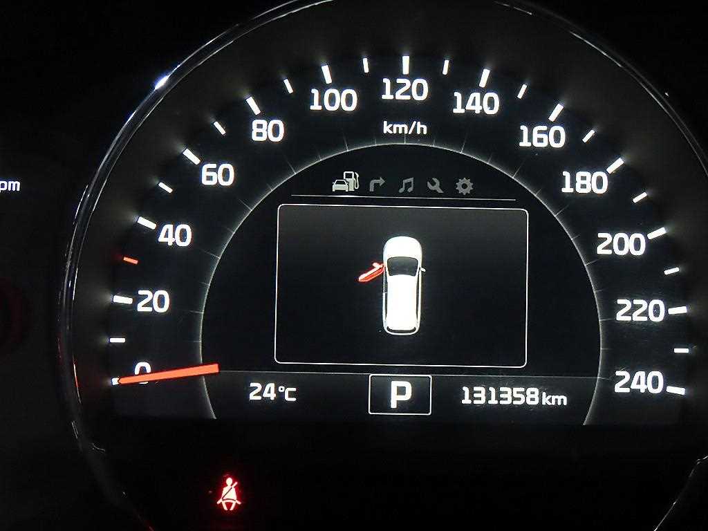Kia Sorento — photo 09