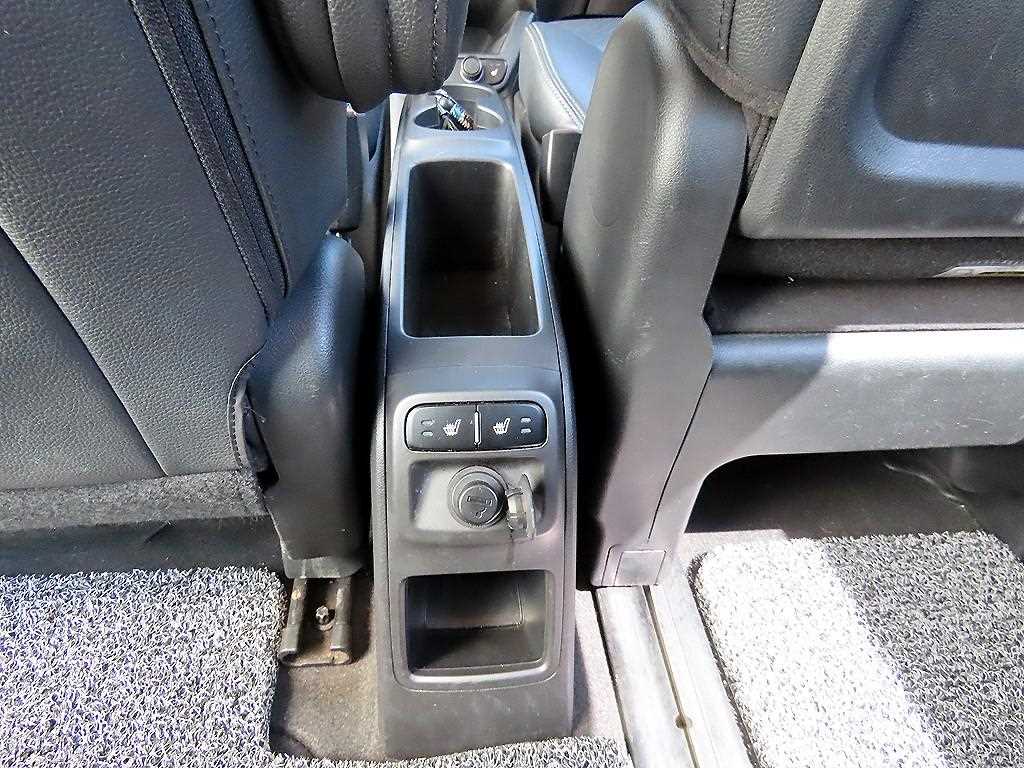 Kia RAY — photo 17