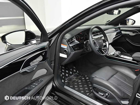Audi A8 — photo 11